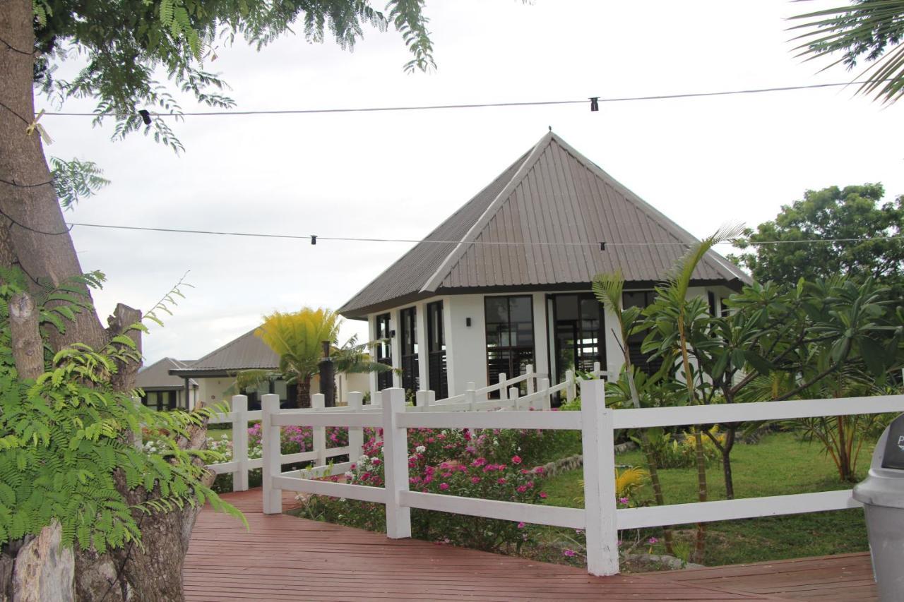 Lander'S Bay Resort Lautoka Exterior photo