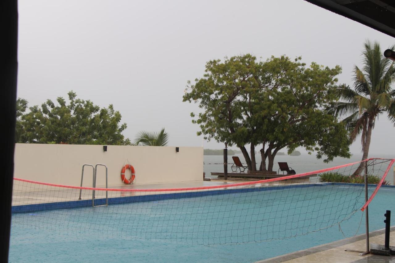 Lander'S Bay Resort Lautoka Exterior photo