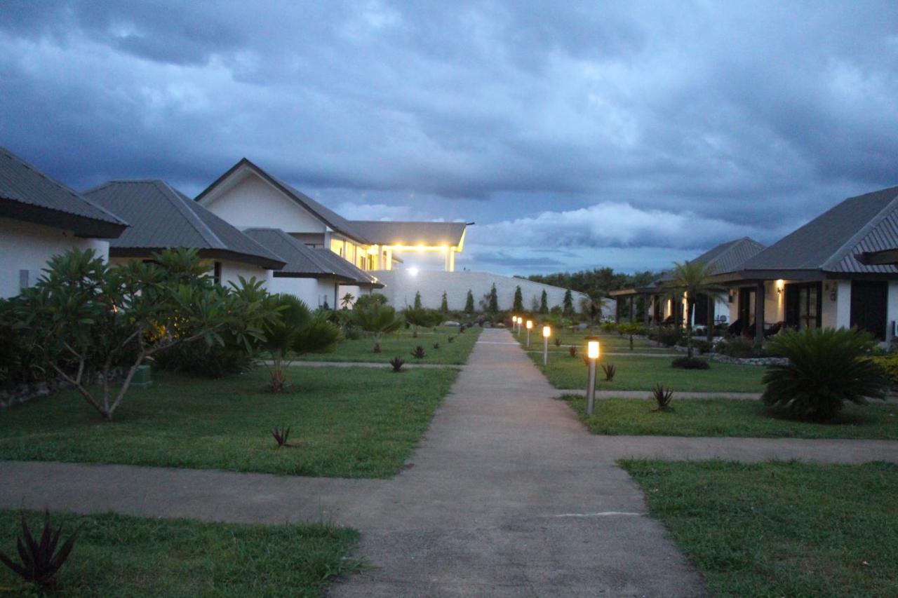 Lander'S Bay Resort Lautoka Exterior photo